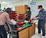범죄피해자 물품(방한화)지원 활동 사진
